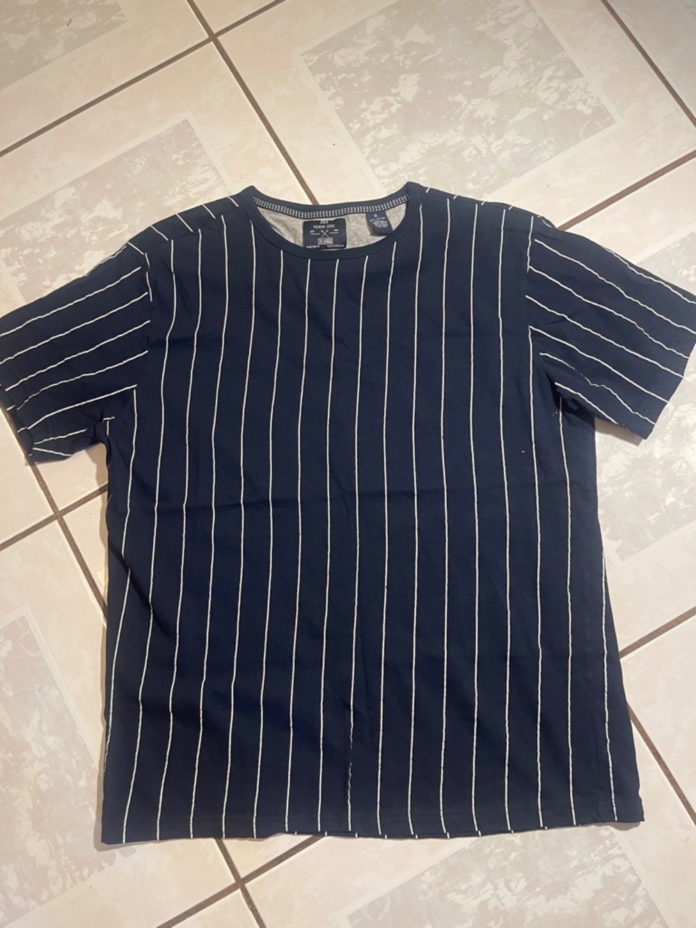 Men's Navy Vertical Pinstripe Short-Sleeve Crew Tee